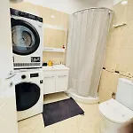 Moho Residences Downtown Apartment