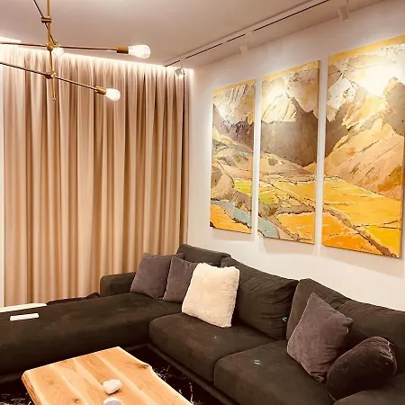 Moho Residences Downtown * 티라나