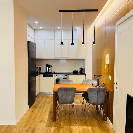 Moho Residences Downtown 티라나