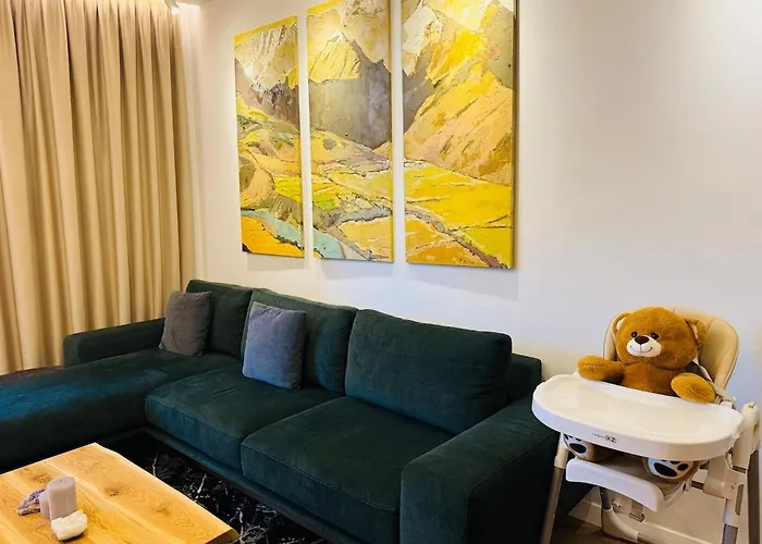 Moho Residences Downtown Apartment